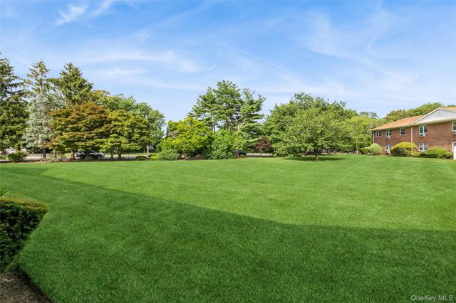 460 Old Town Road 1 F, Port Jefferson Station, NY 11776