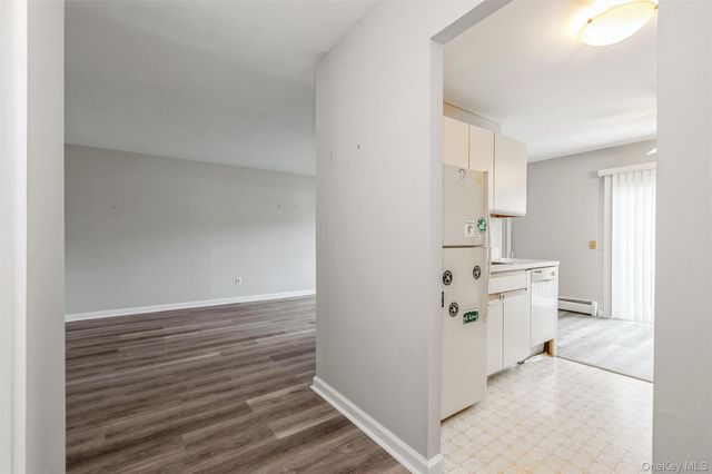 460 Old Town Road 1 F, Port Jefferson Station, NY 11776