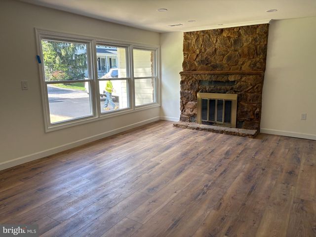700 MILLER RD, Annapolis, MD 21401