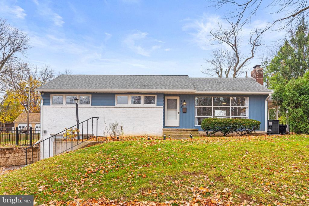 706 HALDEMAN BLVD, New Cumberland, PA 17070