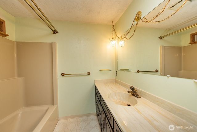 10 Percy Lane, Sequim, WA 98382