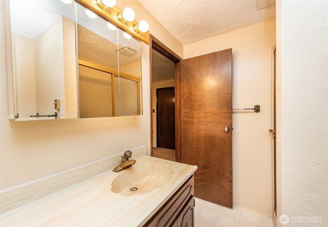 10 Percy Lane, Sequim, WA 98382