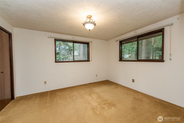 10 Percy Lane, Sequim, WA 98382