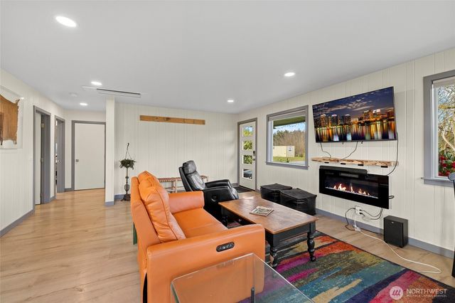 2010 Sweetbriar Lane, Oak Harbor, WA 98277