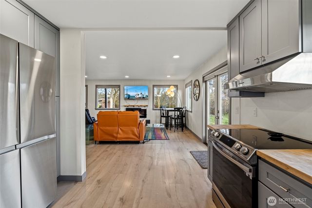 2010 Sweetbriar Lane, Oak Harbor, WA 98277