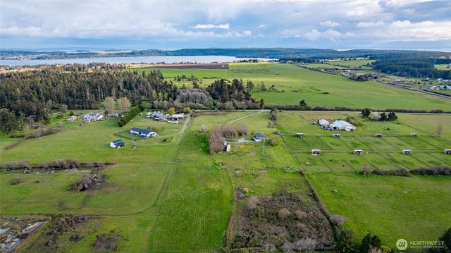 2010 Sweetbriar Lane, Oak Harbor, WA 98277