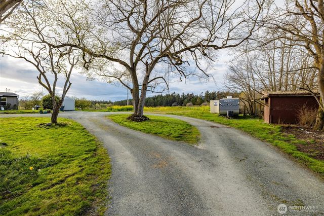 2010 Sweetbriar Lane, Oak Harbor, WA 98277