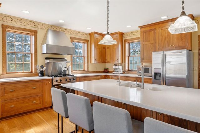 8885 Burmeister Road, Saline, MI 48176