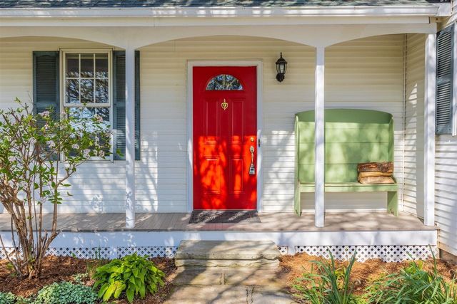 8885 Burmeister Road, Saline, MI 48176