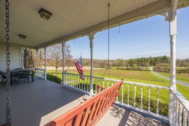 8885 Burmeister Road, Saline, MI 48176