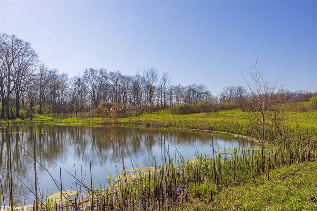 8885 Burmeister Road, Saline, MI 48176