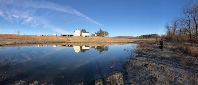 8885 Burmeister Road, Saline, MI 48176