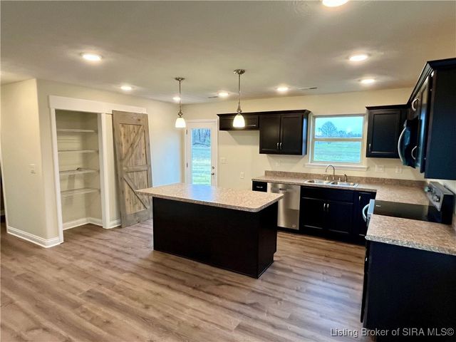 8128 Kepley Drive NE 9, New Salisbury, IN 47161