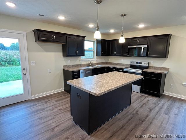 8128 Kepley Drive NE 9, New Salisbury, IN 47161