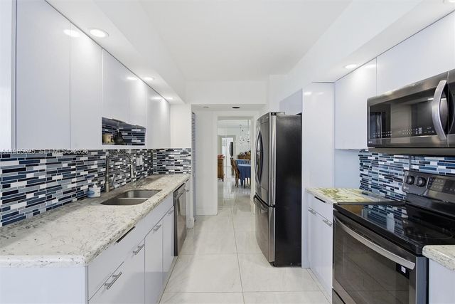 16425 Collins Ave 714, Sunny Isles Beach, FL 33160