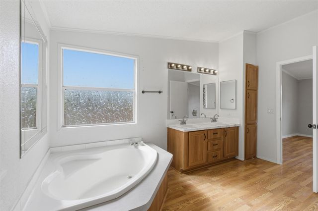 376 Rae LN A, Jarrell, TX 76537