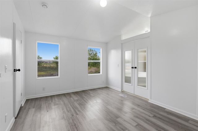 376 Rae LN A, Jarrell, TX 76537