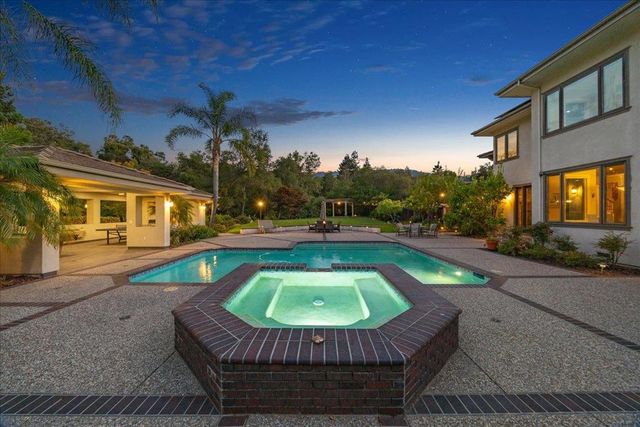 20040 Spaich Court, Saratoga, CA 95070
