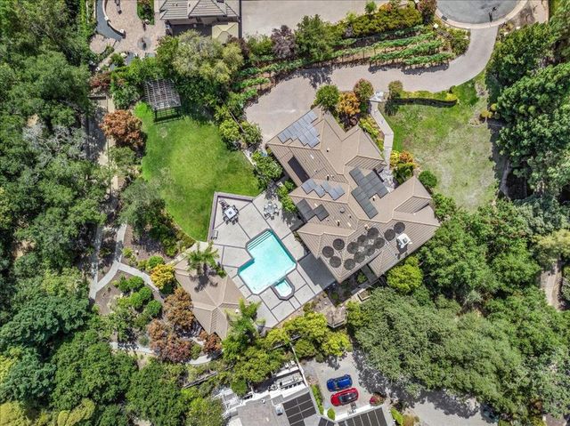 20040 Spaich Court, Saratoga, CA 95070