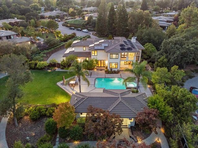 20040 Spaich Court, Saratoga, CA 95070