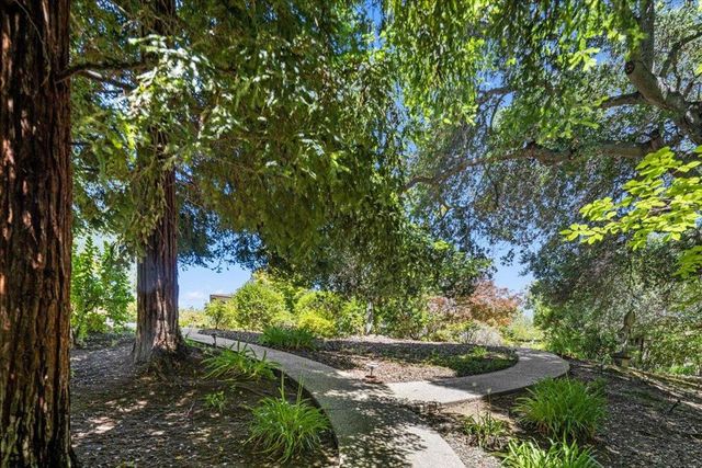 20040 Spaich Court, Saratoga, CA 95070