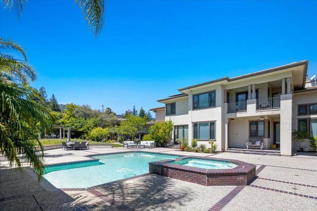 20040 Spaich Court, Saratoga, CA 95070