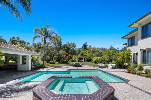 20040 Spaich Court, Saratoga, CA 95070