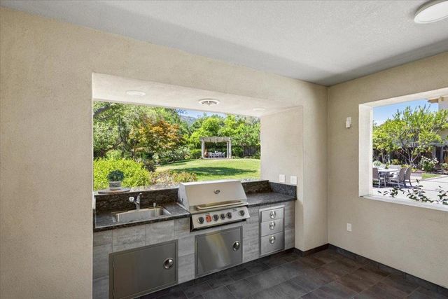 20040 Spaich Court, Saratoga, CA 95070
