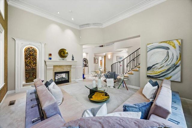 20040 Spaich Court, Saratoga, CA 95070