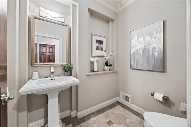 20040 Spaich Court, Saratoga, CA 95070