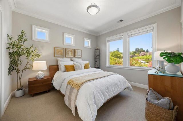 20040 Spaich Court, Saratoga, CA 95070