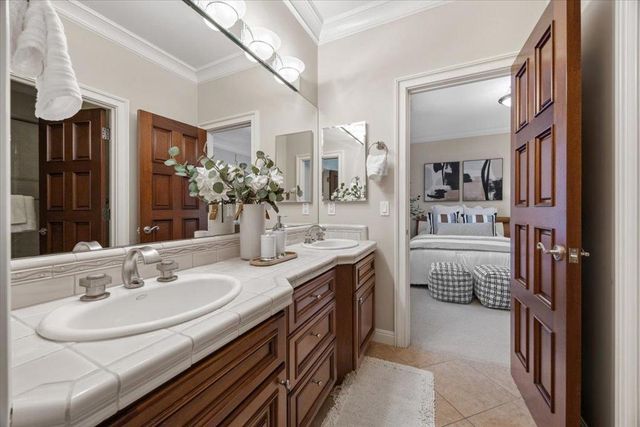 20040 Spaich Court, Saratoga, CA 95070