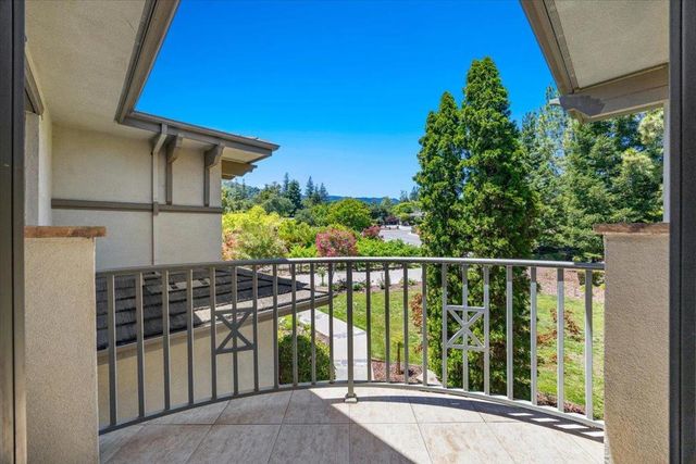 20040 Spaich Court, Saratoga, CA 95070