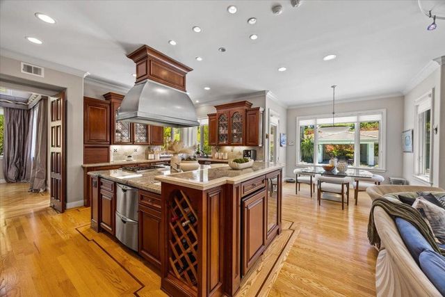 20040 Spaich Court, Saratoga, CA 95070