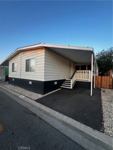 4401 Hughes 148, Bakersfield, CA 93304