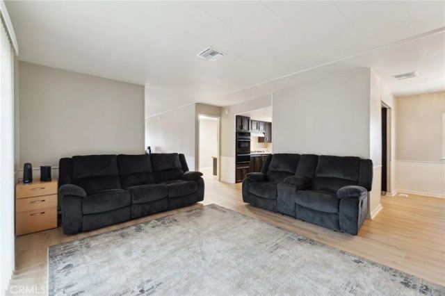 4401 Hughes 148, Bakersfield, CA 93304