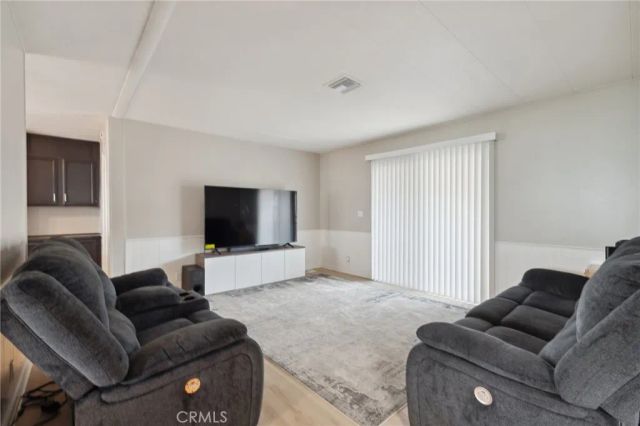 4401 Hughes 148, Bakersfield, CA 93304