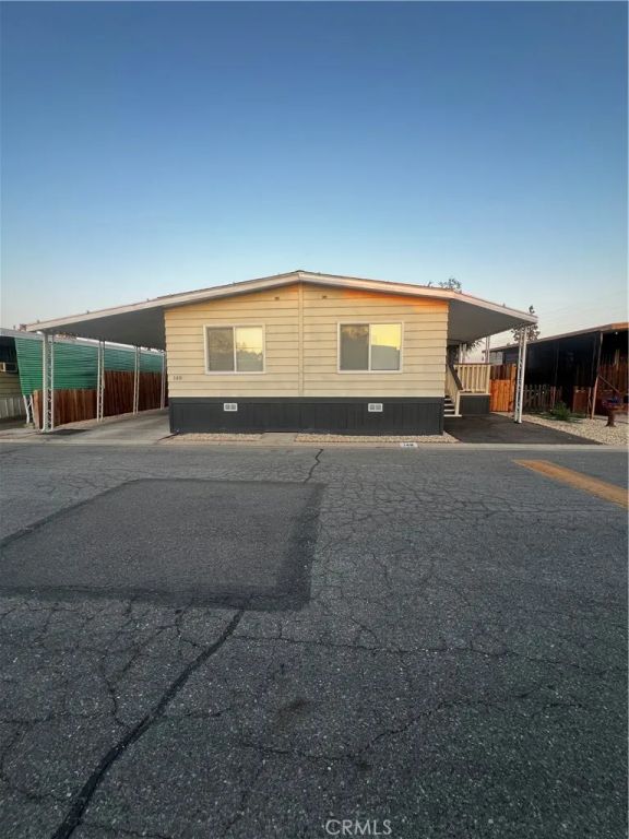 4401 Hughes 148, Bakersfield, CA 93304