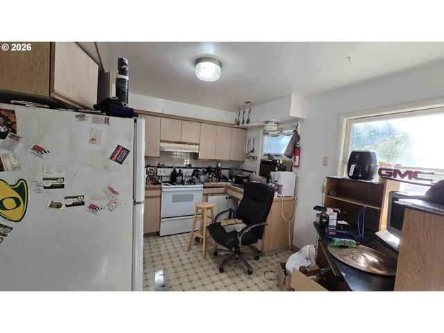 4688 Se HARRISON St, Milwaukie, OR 97222