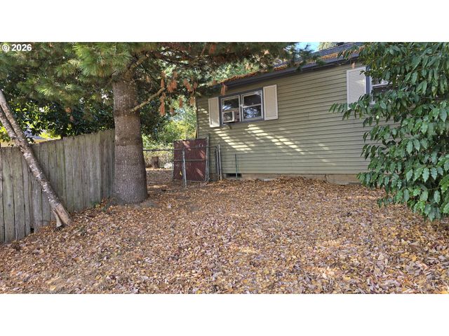 4688 Se HARRISON St, Milwaukie, OR 97222