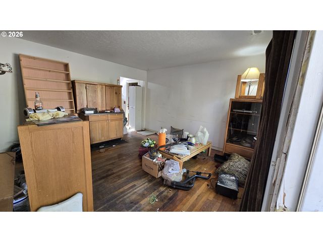 4688 Se HARRISON St, Milwaukie, OR 97222