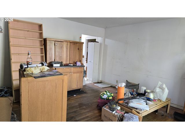 4688 Se HARRISON St, Milwaukie, OR 97222