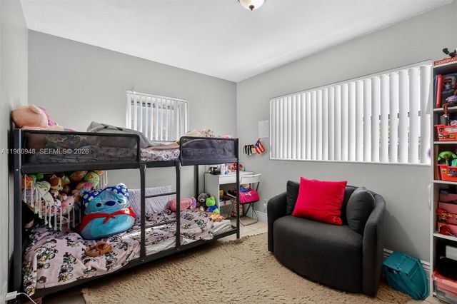 6791 Scott St, Hollywood, FL 33024