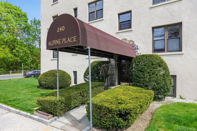 240 Alpine Place 4D, Tuckahoe, NY 10707
