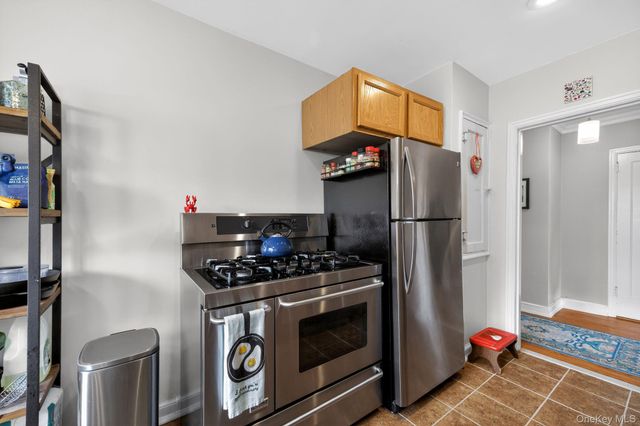 240 Alpine Place 4D, Tuckahoe, NY 10707