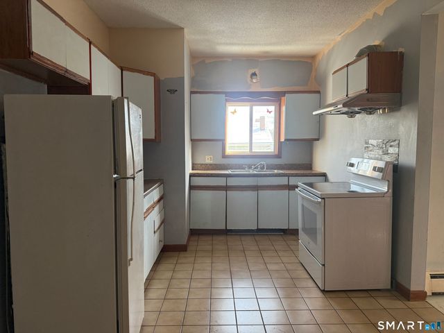 294 Central Avenue, Norwich, CT 06360