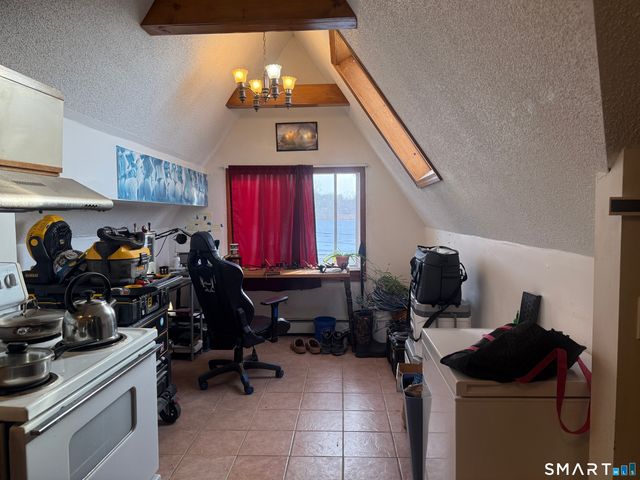 294 Central Avenue, Norwich, CT 06360