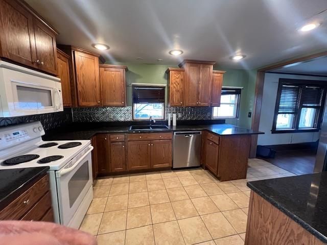 182 6TH STREET, Fond Du Lac, WI 54935