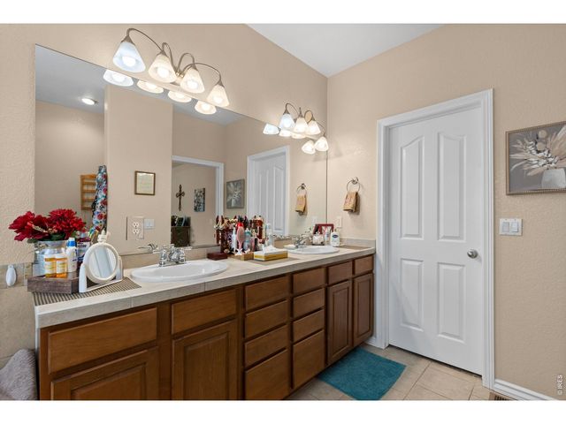 8588 W 93rd Ct, Broomfield, CO 80021