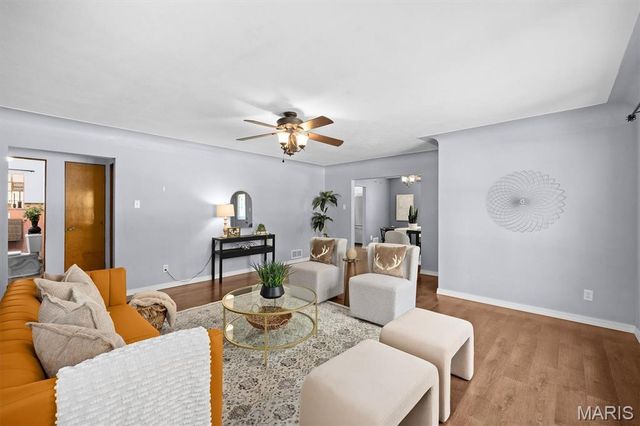 9 Lou Juan Drive, Glen Carbon, IL 62034